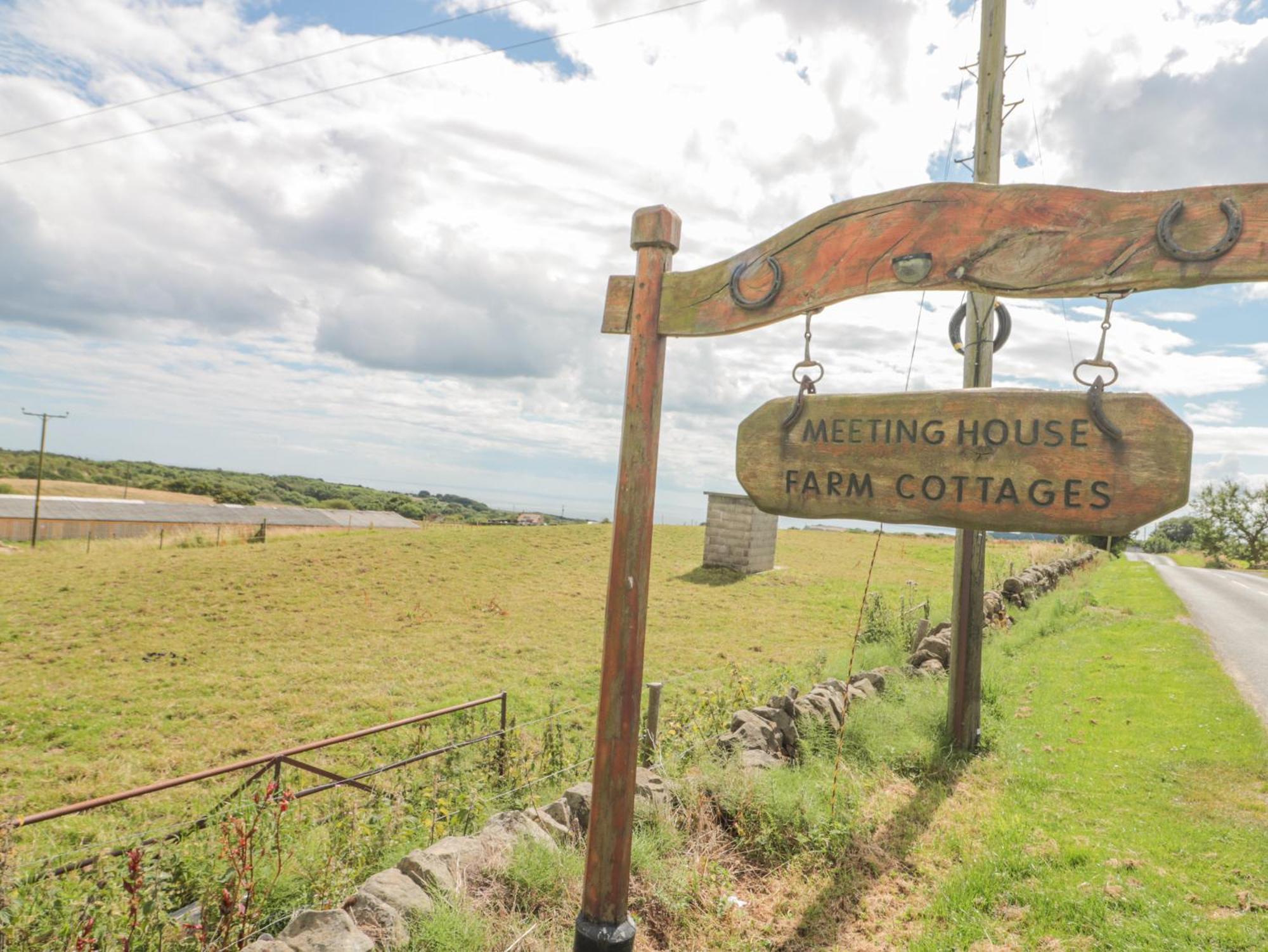Carters Villa Staintondale Exterior photo
